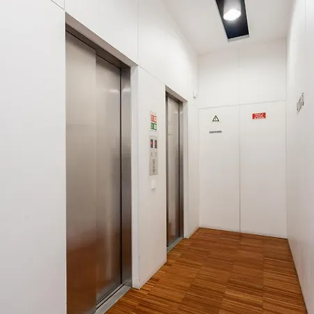 Flh Expo Modern Flat With Balcony * Lisbon