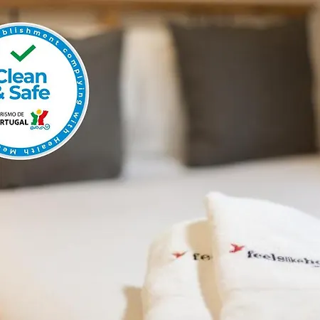 Flh Expo Modern Flat With Balcony דירה