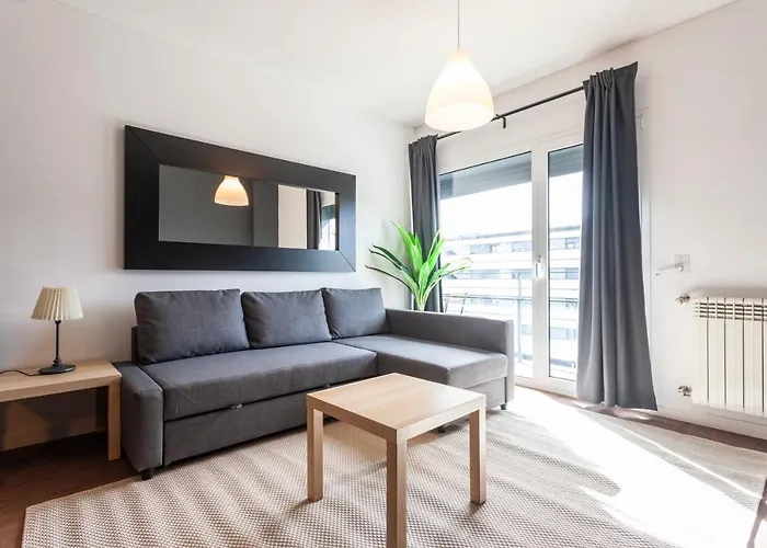 Flh Expo Modern Flat With Balcony *
