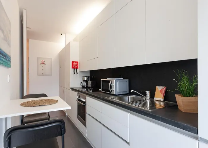 דירה Flh Expo Modern Flat With Balcony *