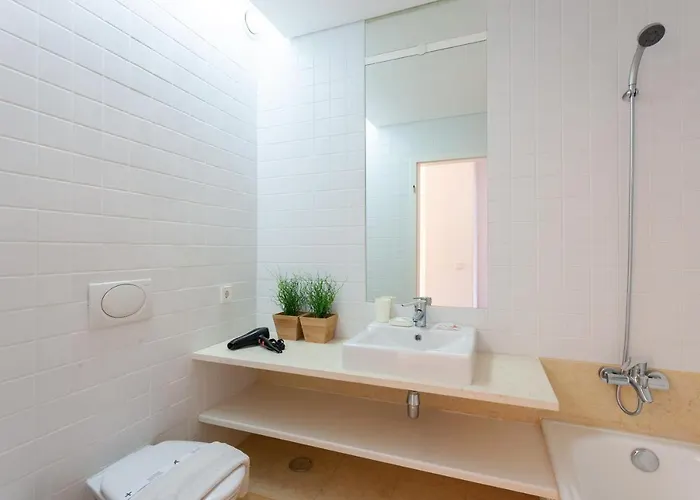 Flh Expo Modern Flat With Balcony * ליסבון